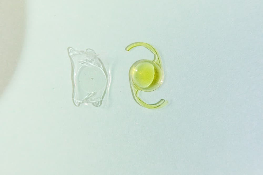 En qué casos se recomiendan las lentes intraoculares